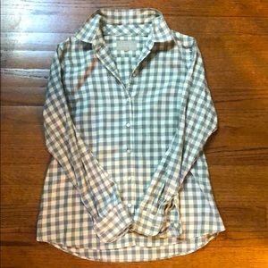Banana Republic Medium Soft Wash Checkered Shirt